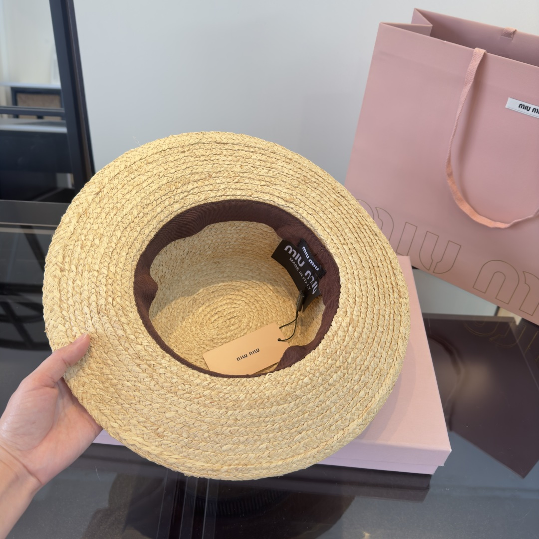 Miu Miu miumiu缪缪2026 新款平顶拉菲草帽，头围57cm