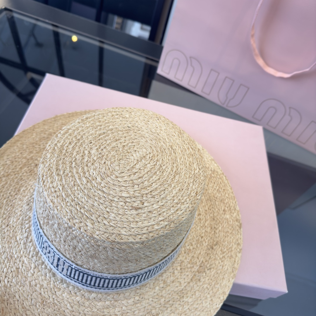 Miu Miu miumiu缪缪2026 新款平顶拉菲草帽，头围57cm