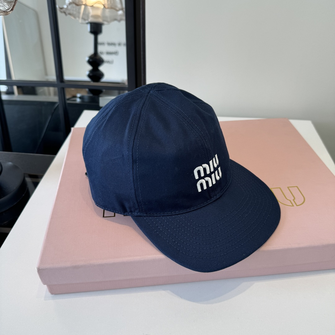 Miu Miu miumiu缪缪新款鸭舌帽，男女通用