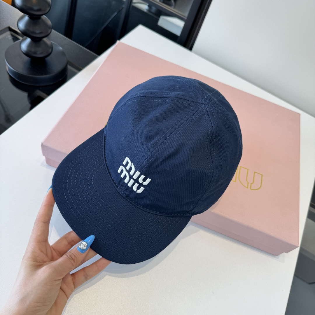 Miu Miu miumiu缪缪新款鸭舌帽，男女通用