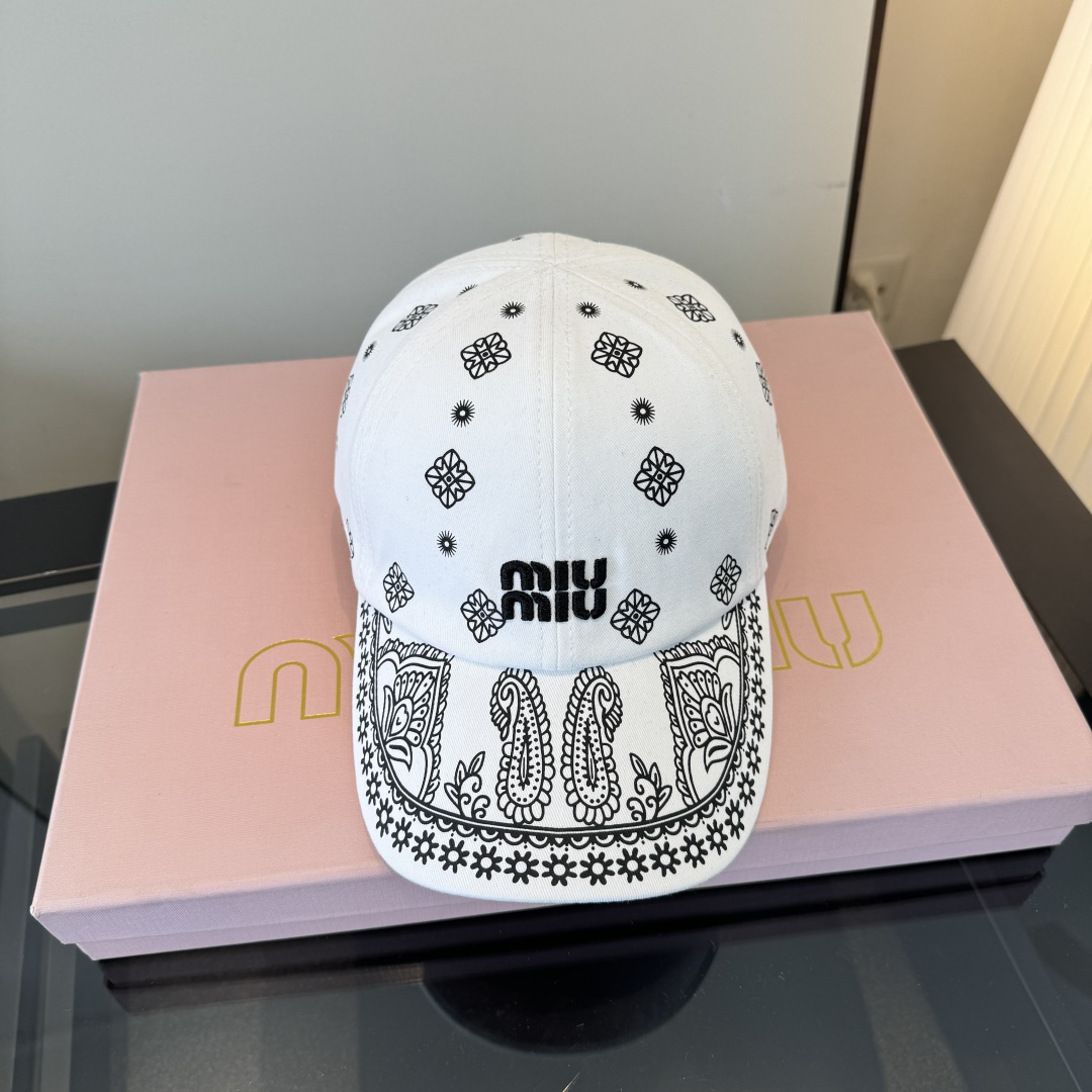 Miu Miu miumiu缪缪新款鸭舌帽，男女通用