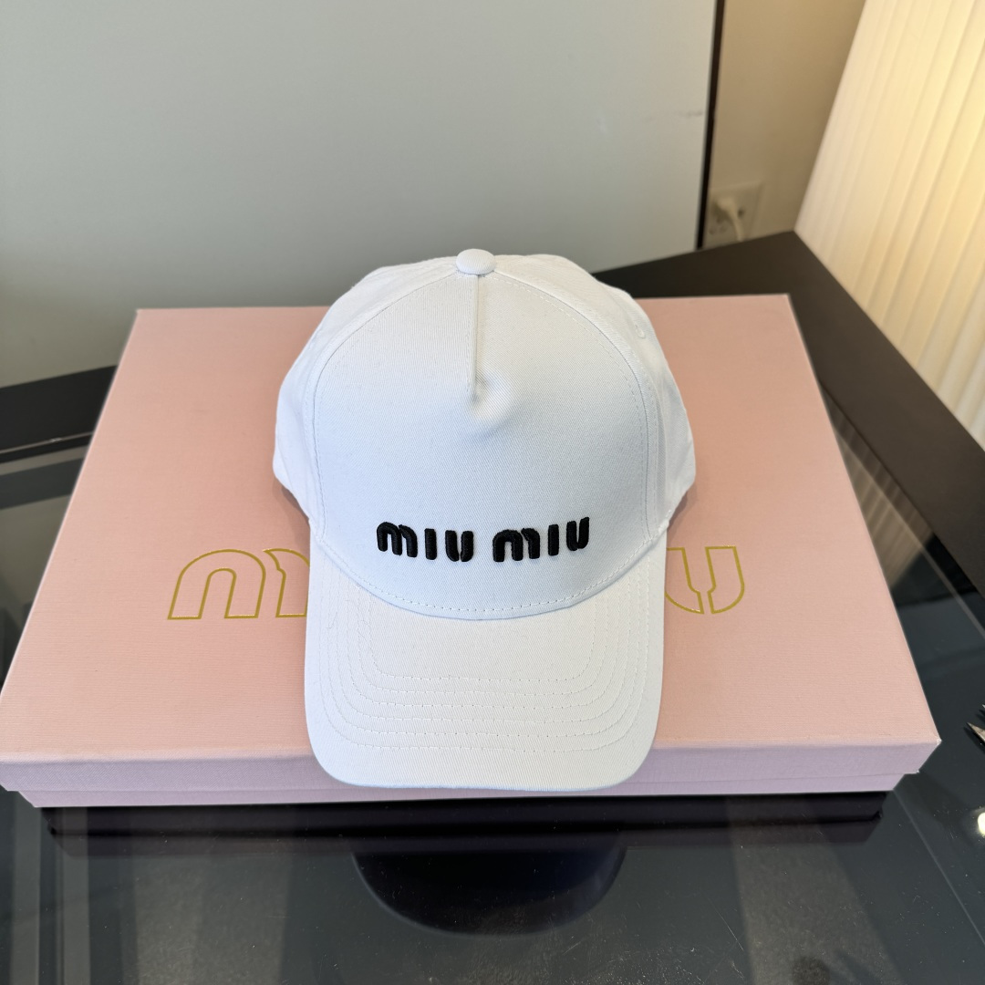 Miu Miu miumiu缪缪新款鸭舌帽，男女通用