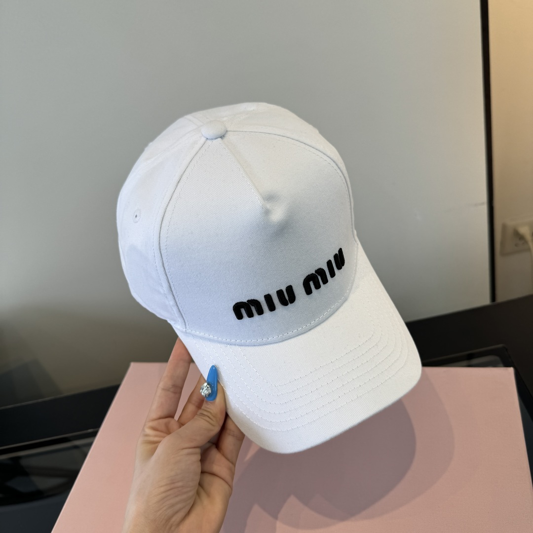 Miu Miu miumiu缪缪新款鸭舌帽，男女通用
