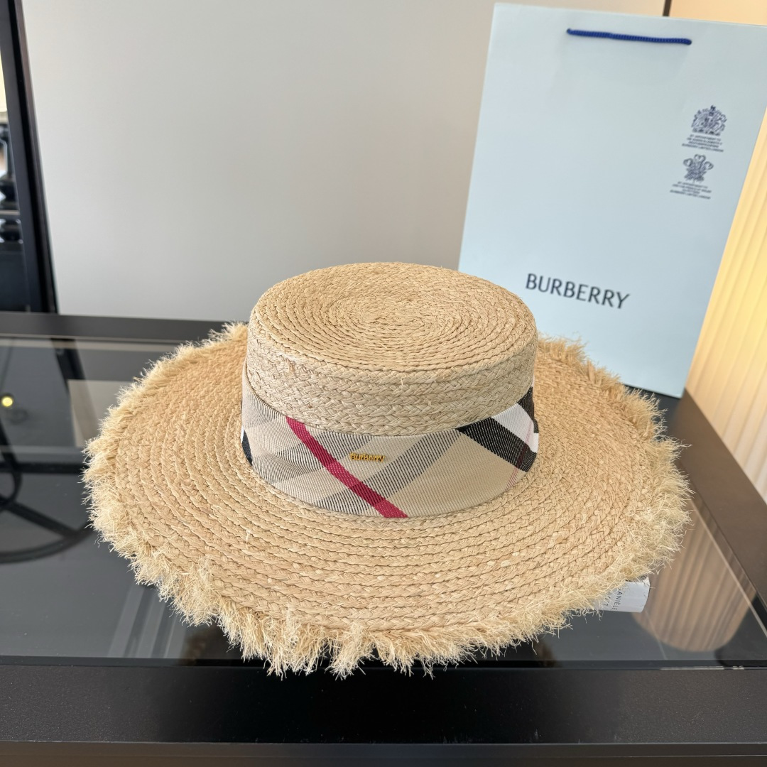 P巴宝莉大帽檐新款草帽，夏日必备
