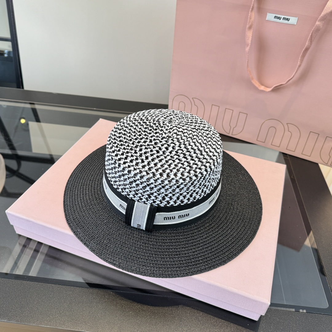 Pmiumiu缪缪新款平顶礼帽，头围57cm
