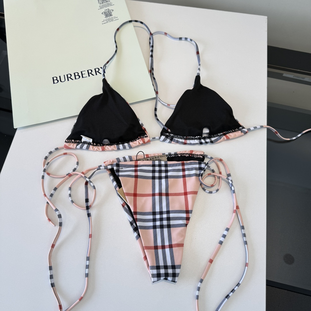 🌾Burberry巴宝莉比基尼👙 上身超级棒！同步各大专柜发售，自然而然呈现时尚感！十分减龄，具有年轻活