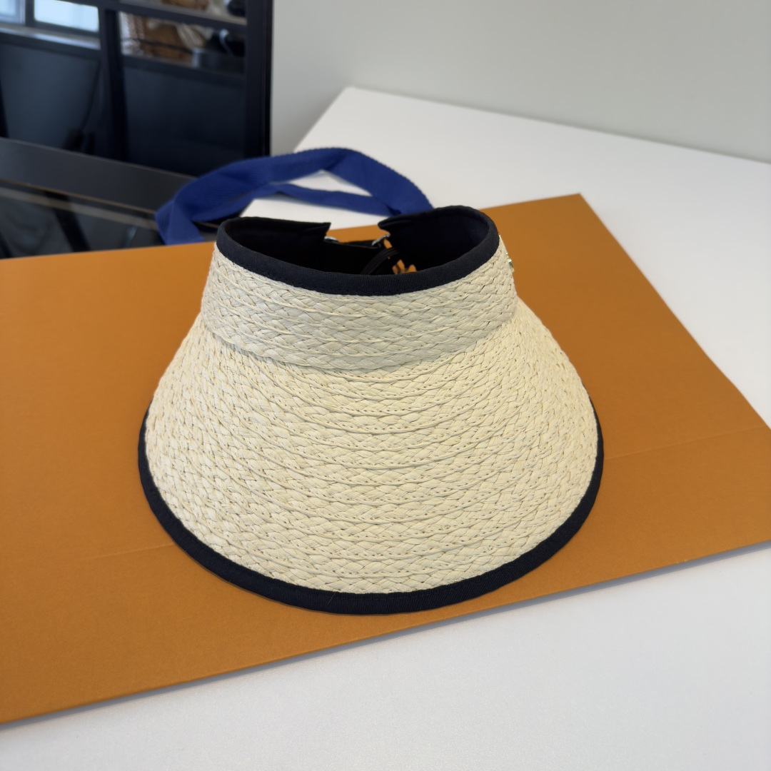 Louis Vuitton Hat