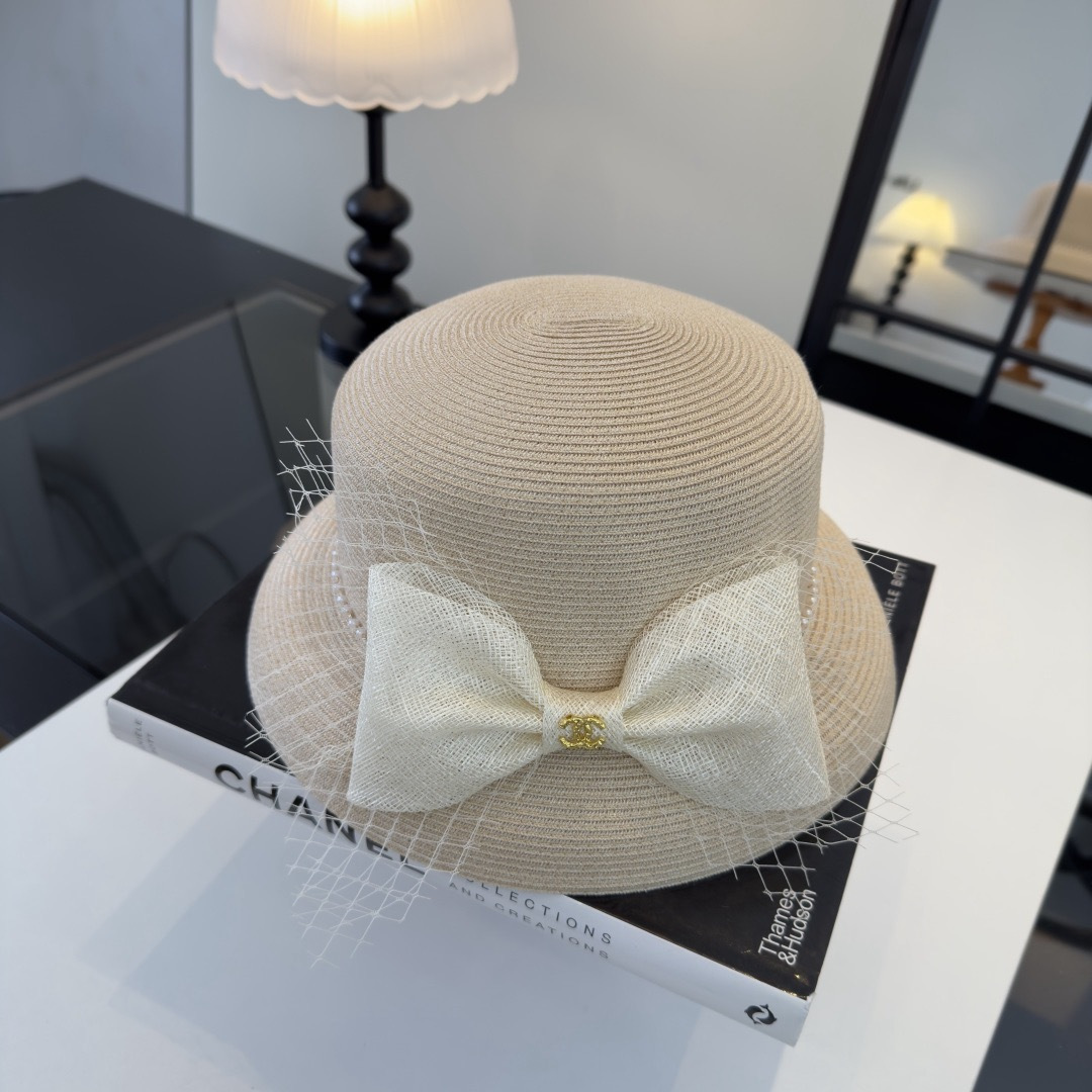CHANEL Tulle Bow Pearl Straw Hat
