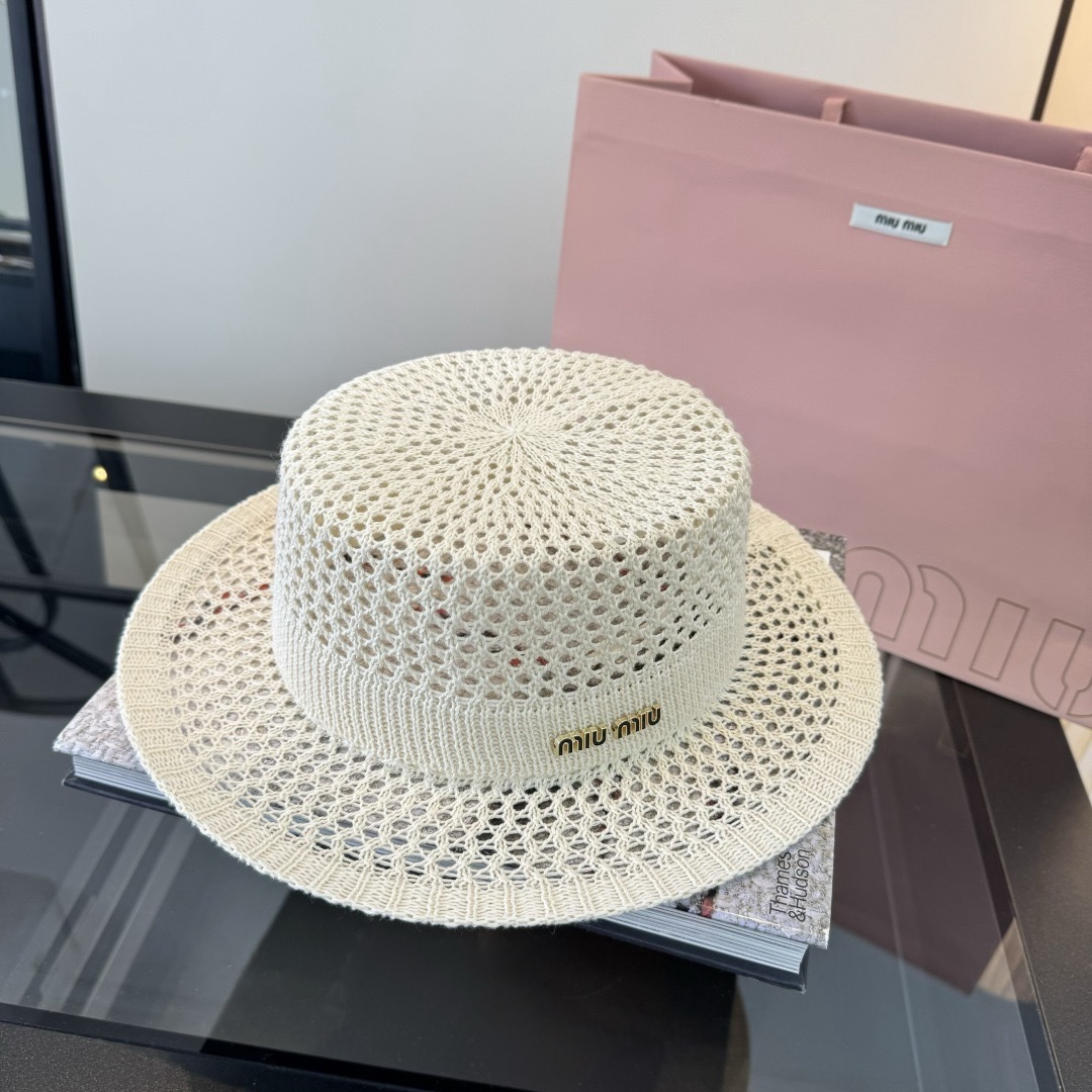 P miumiu缪缪新款针织礼帽，头围57cm