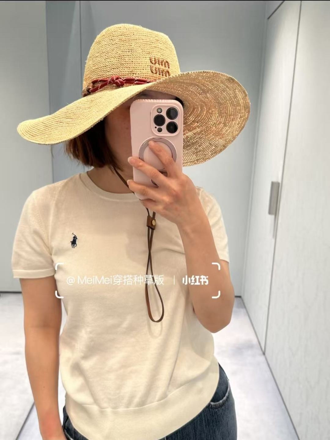 NO:928091,41 new styles - the same raffia crochet leather rope hat from the miumiu counter. It can be folded at will. It is not afraid of pressure and is easy to carry. The latest hats at the counter are on sale at the same time. Straw hats, fisherman hats, baseball caps, hats, miumiu, espadrilles, hats1986090941新款 —— miumiu专柜同款拉菲草钩针皮绳礼帽 随意折叠 不怕压 携带方便 专柜最新款同步发售帽子草帽渔夫帽棒球帽,帽子,miumiu,espadrilles,hats,hat