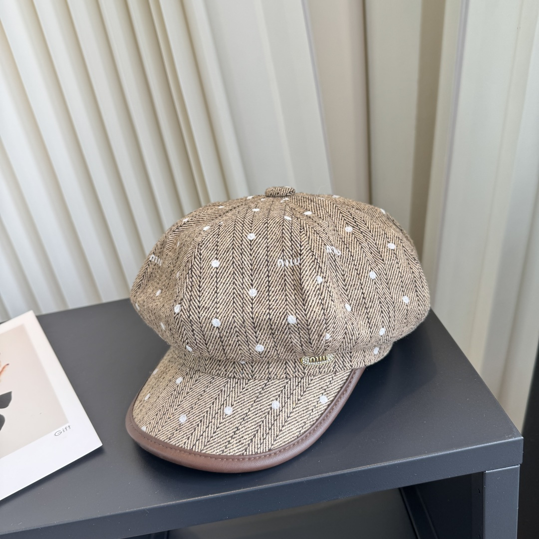P miumiu缪缪新款军帽