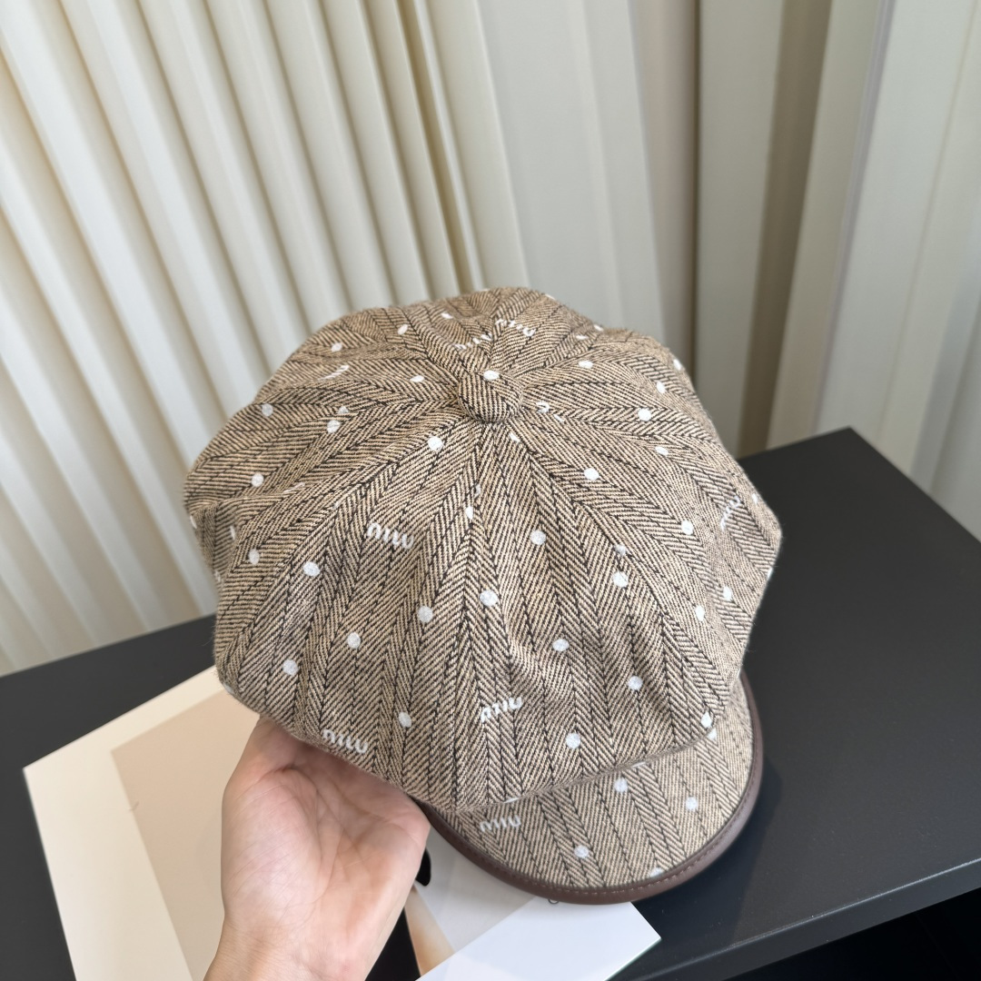 P miumiu缪缪新款军帽