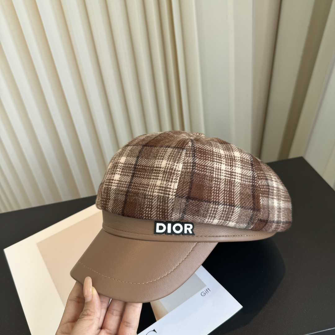 P Dior迪奥新款军帽