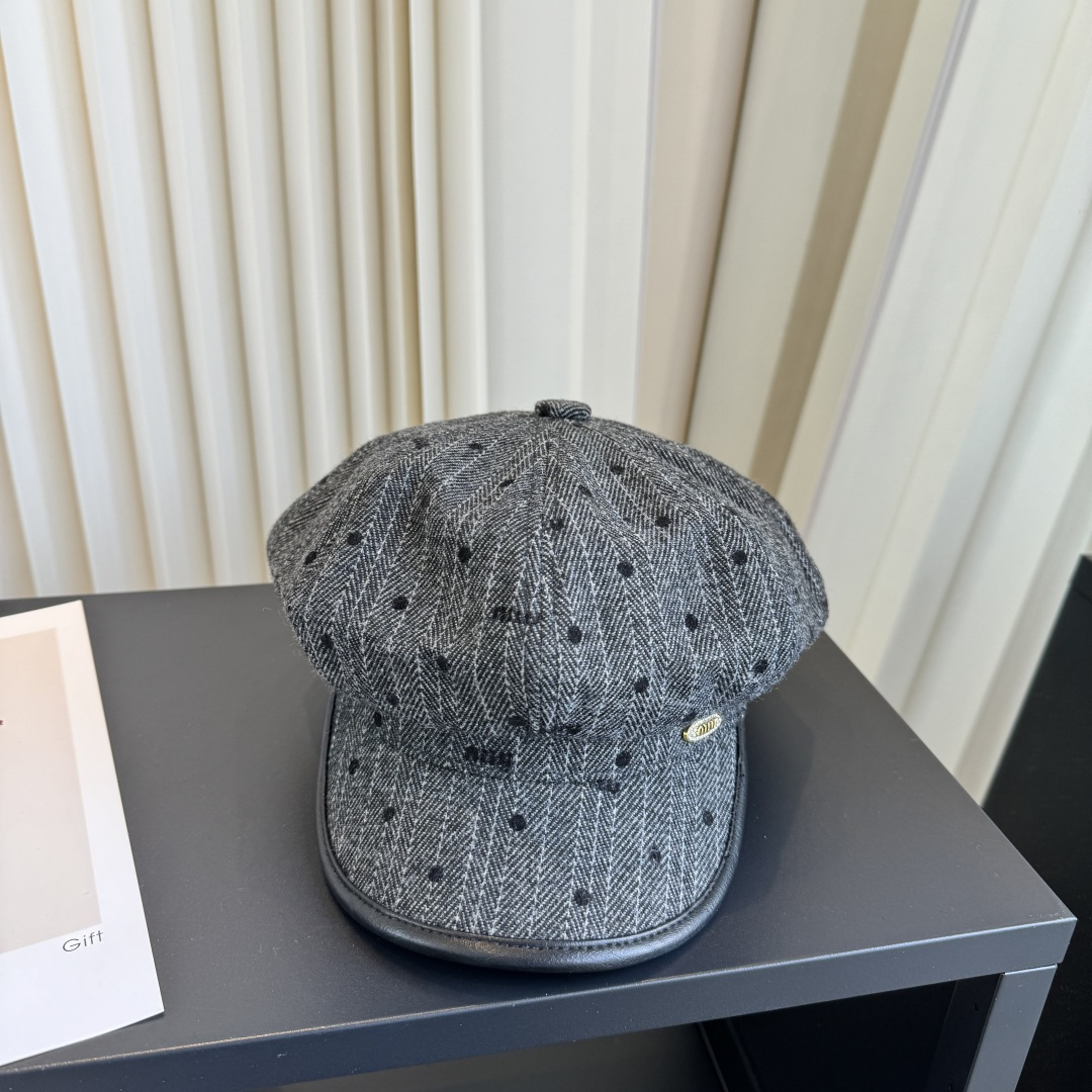 P miumiu缪缪新款军帽
