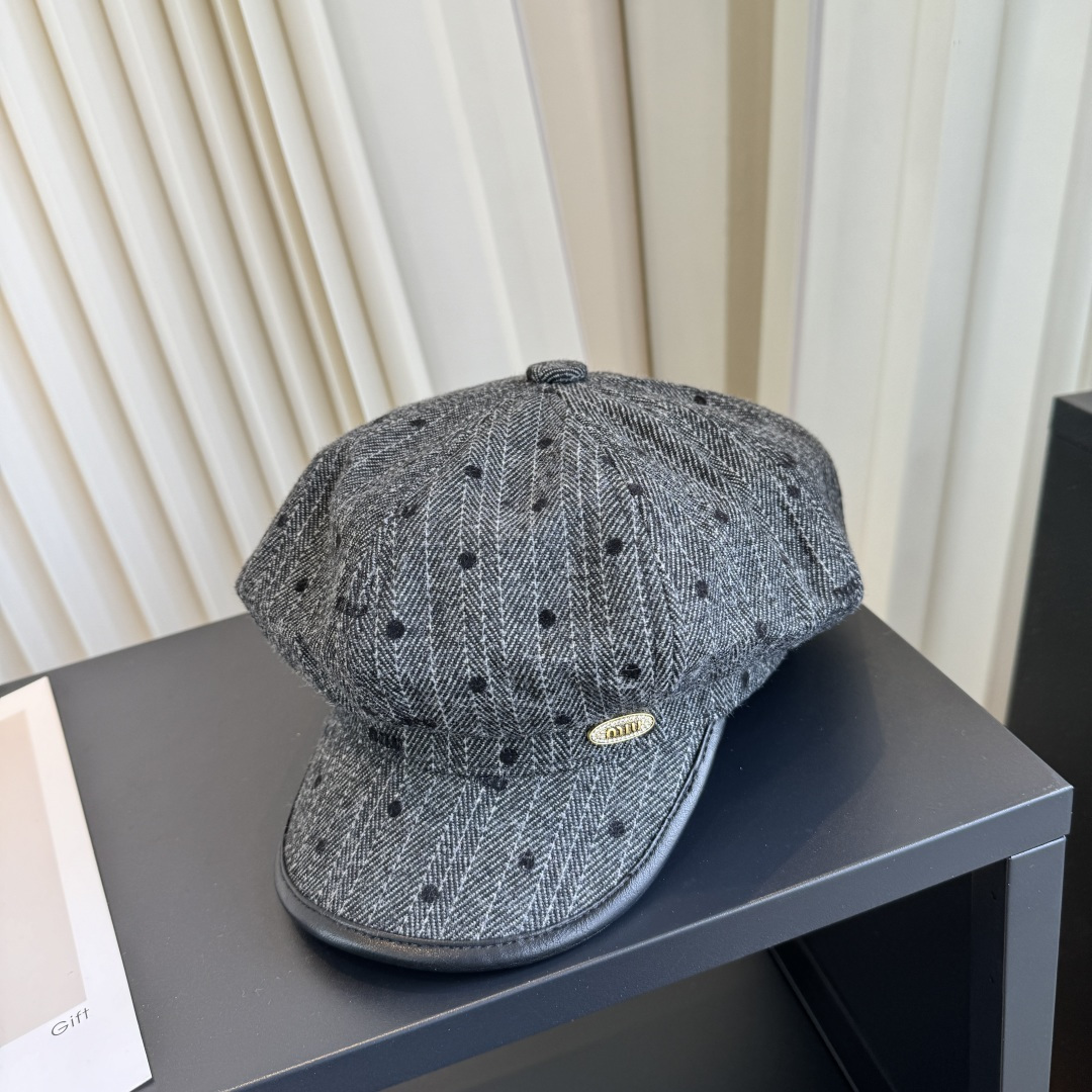 P miumiu缪缪新款军帽
