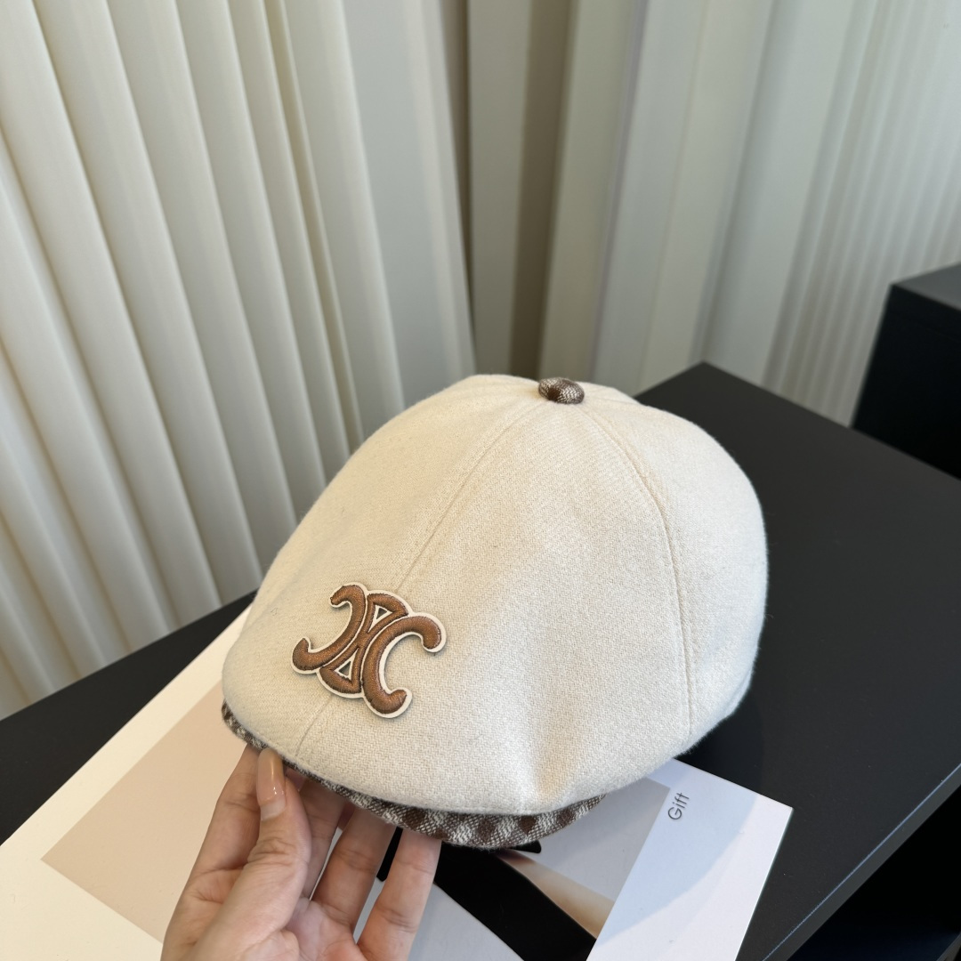 P Celine赛琳新款前进帽