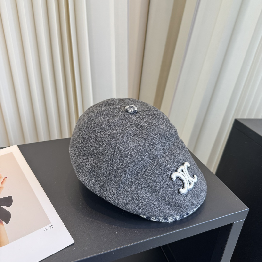 P Celine赛琳新款前进帽