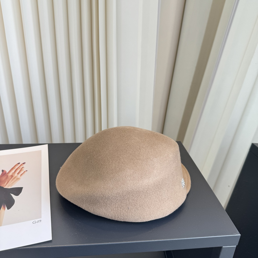 DIOR Camel Wool Newsboy Cap With MISS DIOR Crystal