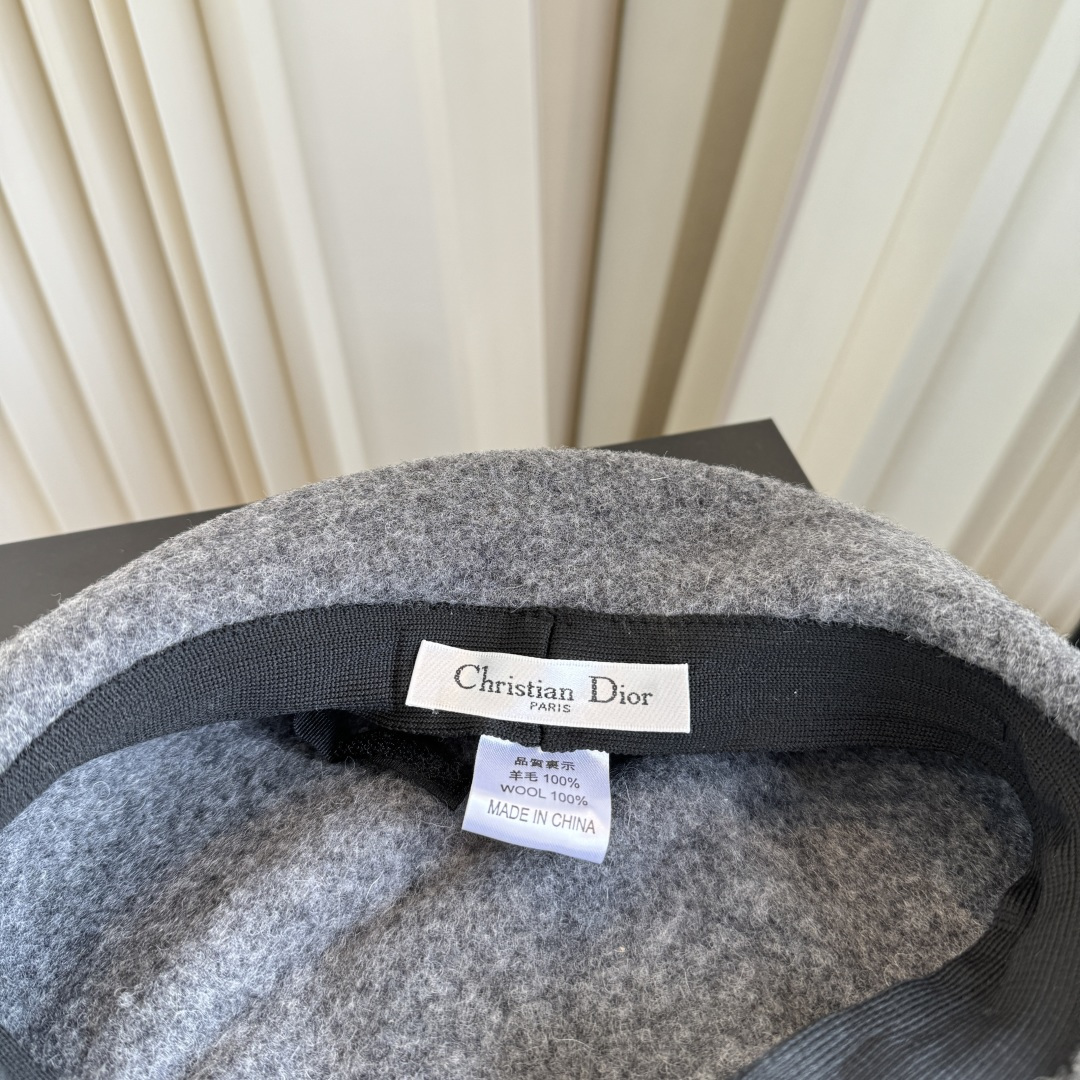DIOR Crystal Letter Wool Beret