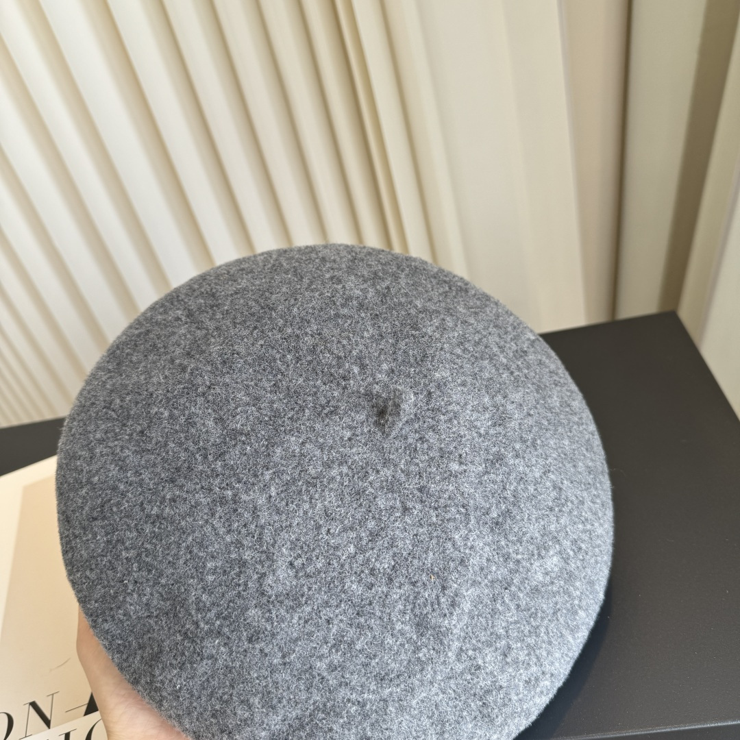 DIOR Crystal Letter Wool Beret
