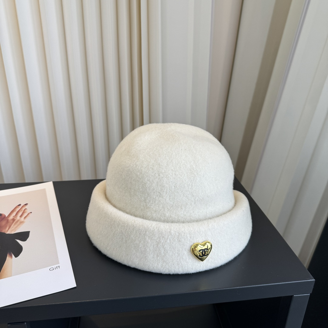 NO:947885,Chanel Chanel new curled bucket hat hat straw hat bucket hat baseball cap, hat, chanel, chanel, espadrilles, hats19860909Chanel香奈儿新款卷边渔夫帽帽子草帽渔夫帽棒球帽,帽子,chanel,chanel,espadrilles,hats,hat