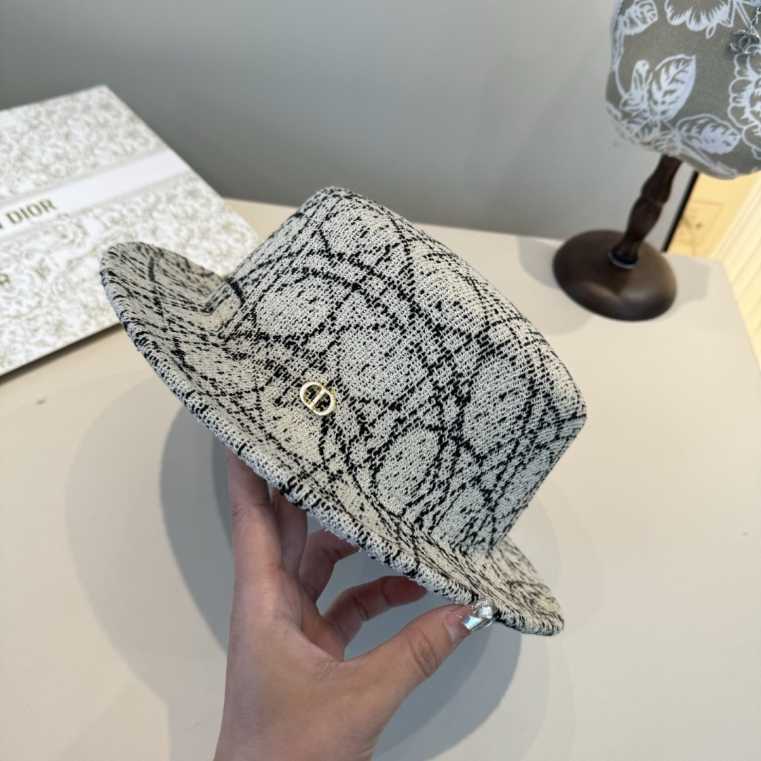 P Dior迪奥新款羊毛礼帽，平顶礼帽，百分百羊毛面料🦙%，头围57cm