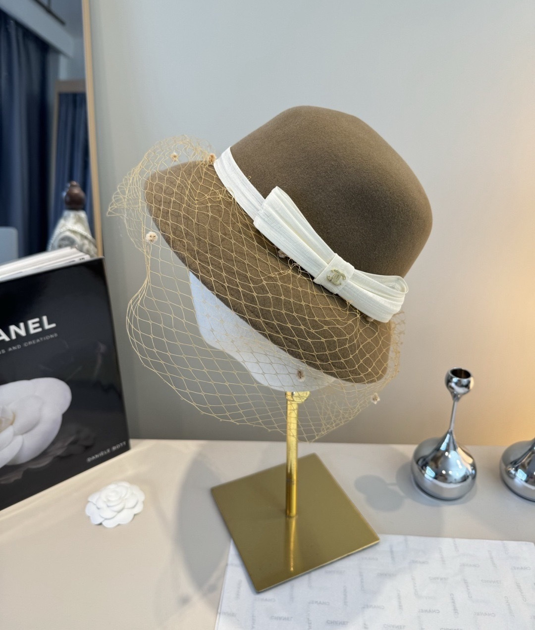 NO:948858,Chanel Chanel new cashmere basin hat, head circumference 57cm hat straw hat fisherman hat baseball cap, hat, chanel, chanel, espadrilles, hats19860909Chanel香奈儿新款羊绒盆帽,头围57cm帽子草帽渔夫帽棒球帽,帽子,chanel,chanel,espadrilles,hats,hat
