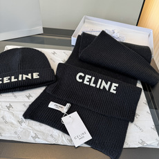P Celine赛琳新款套装秋冬款 高品质定制!这款必定是极简主义的最爱 干净,利索,时尚百搭,绝对不挑脸型! 属于时 P Celine赛琳新款套装秋冬款 高品质定制!这款必定是极简主义的最爱 干净,利索,时尚百搭,绝对不挑脸型! 属于时