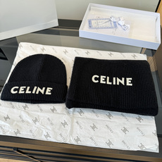 P Celine赛琳新款套装秋冬款 高品质定制!这款必定是极简主义的最爱 干净,利索,时尚百搭,绝对不挑脸型! 属于时 P Celine赛琳新款套装秋冬款 高品质定制!这款必定是极简主义的最爱 干净,利索,时尚百搭,绝对不挑脸型! 属于时