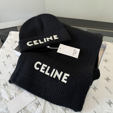 P Celine赛琳新款套装秋冬款 高品质定制!这款必定是极简主义的最爱 干净,利索,时尚百搭,绝对不挑脸型! 属于时 P Celine赛琳新款套装秋冬款 高品质定制!这款必定是极简主义的最爱 干净,利索,时尚百搭,绝对不挑脸型! 属于时