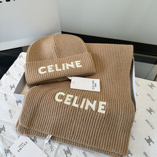 P Celine赛琳新款套装秋冬款 高品质定制!这款必定是极简主义的最爱 干净,利索,时尚百搭,绝对不挑脸型! 属于时 P Celine赛琳新款套装秋冬款 高品质定制!这款必定是极简主义的最爱 干净,利索,时尚百搭,绝对不挑脸型! 属于时