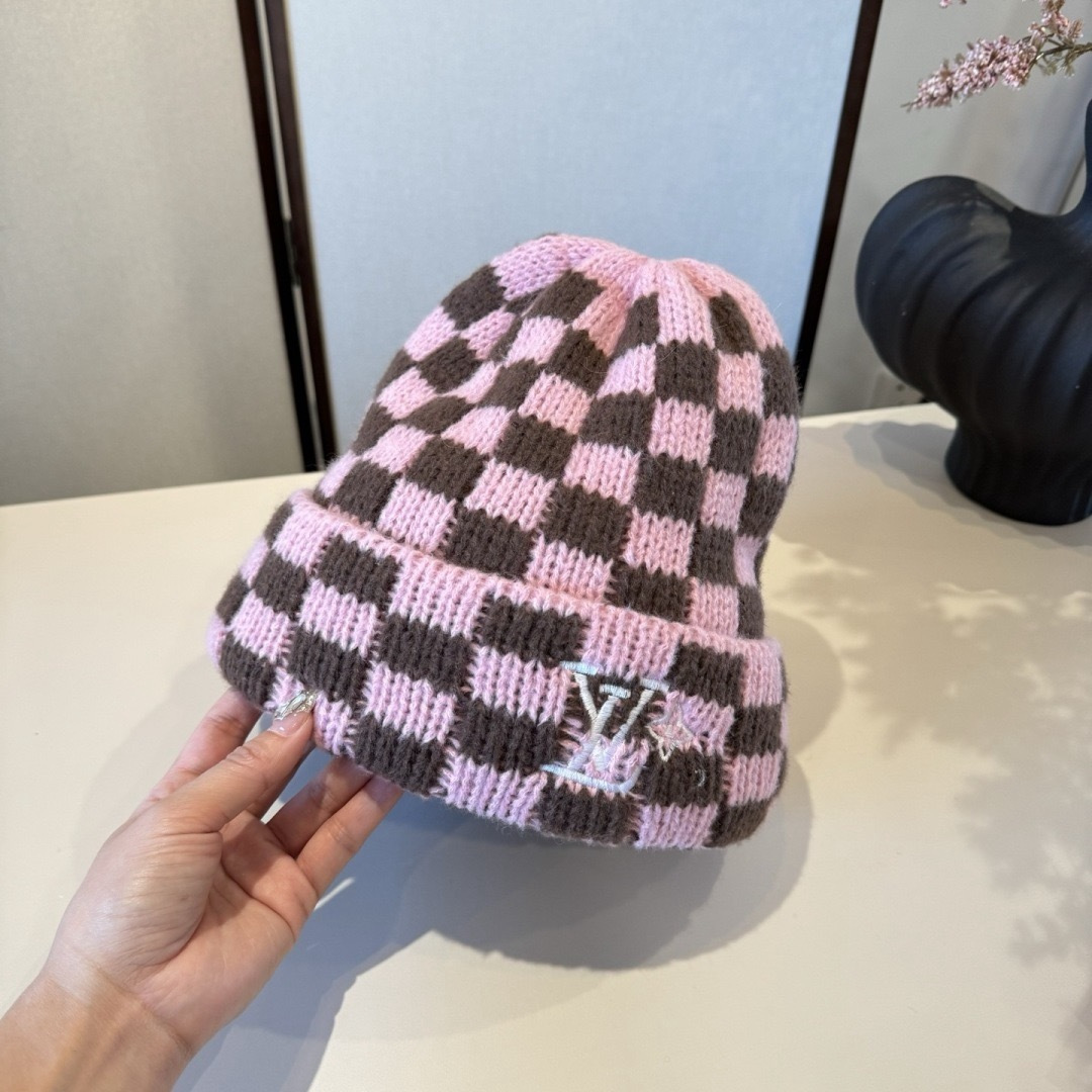 Lv路易威登棋盘格针织毛线帽，男女通用款