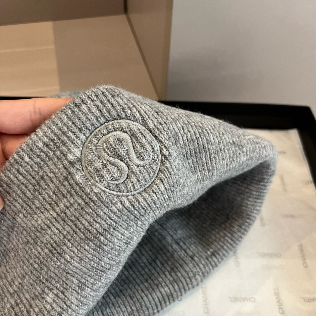 lululemon 潮牌针织毛线帽，跑量款