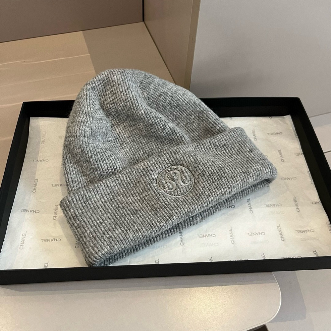 lululemon 潮牌针织毛线帽，跑量款