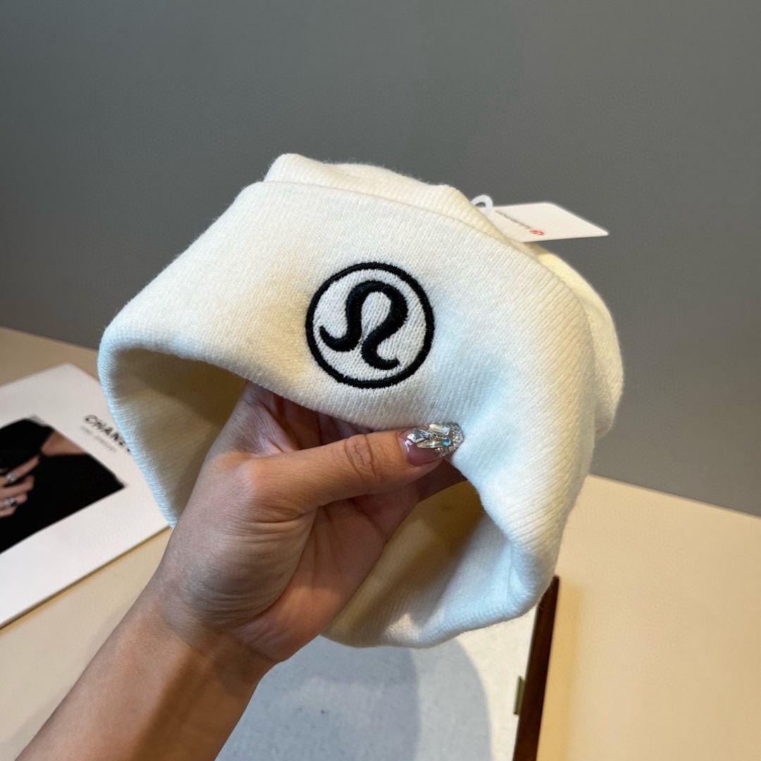 lulu新款毛线帽
