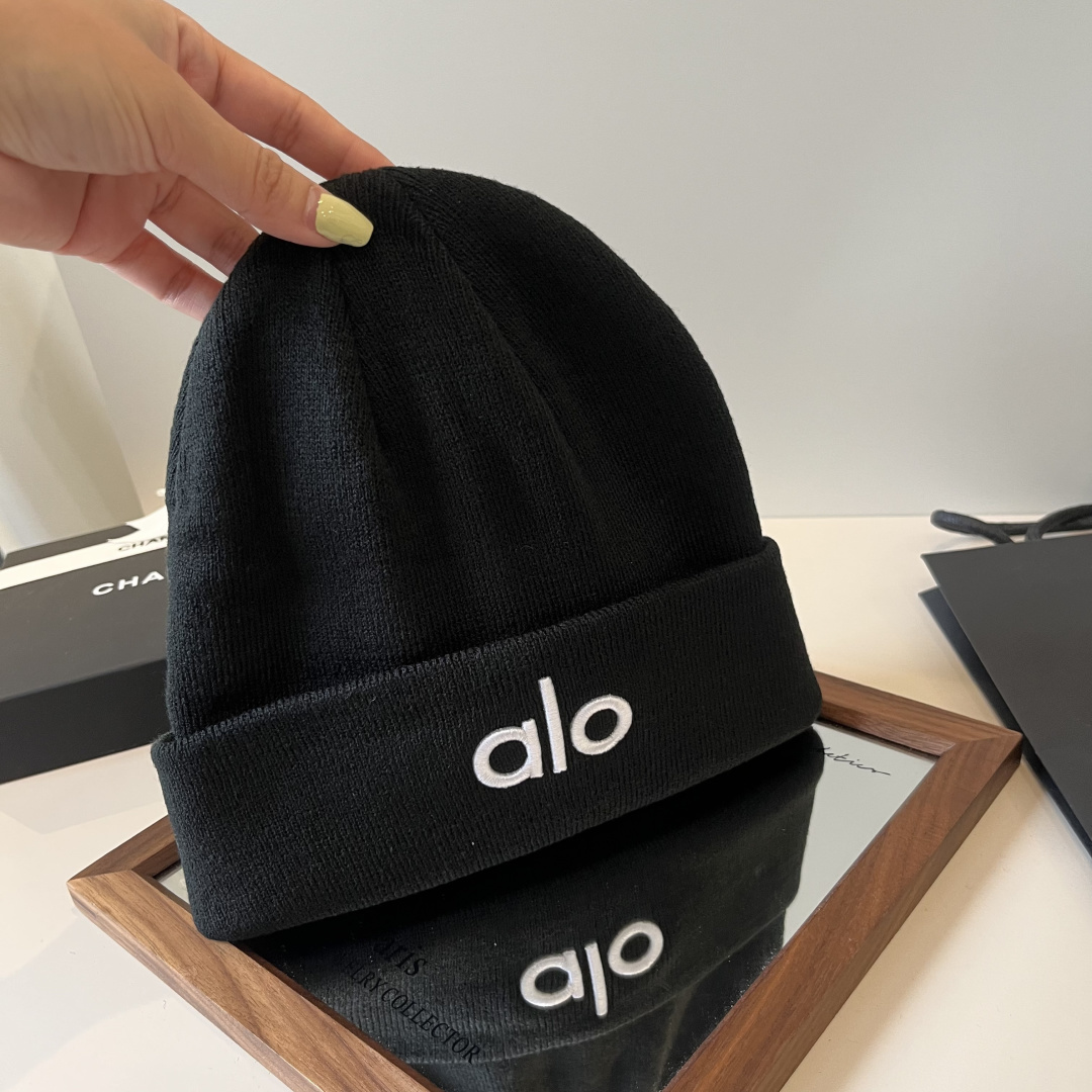 alo针织毛线帽