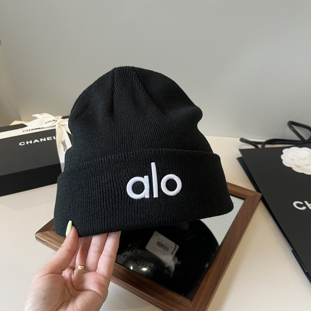 alo针织毛线帽
