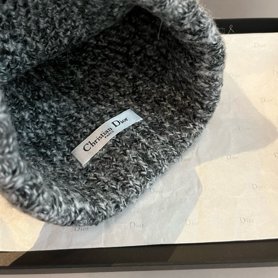 Dior Miss迪奥针织毛线帽，羊毛帽