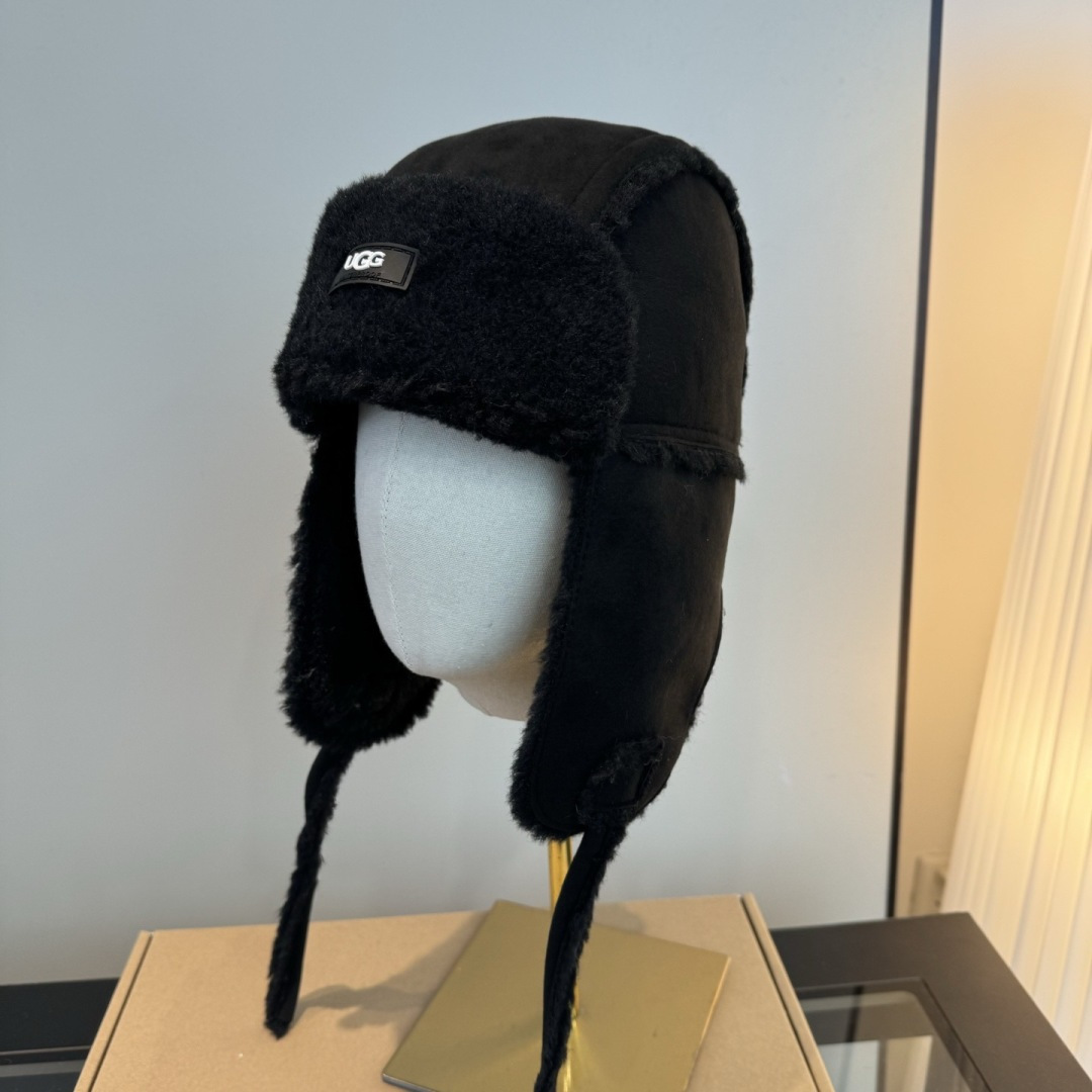 Ugg新款护耳帽，内里加绒，轻盈舒适，秋冬必备单品