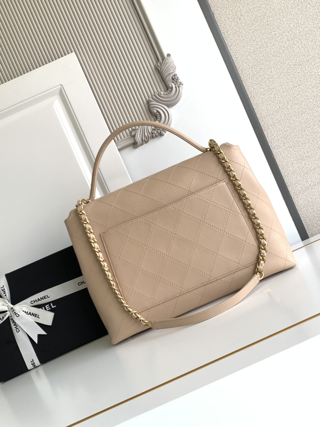 Chanel 25S白金公文口盖包太帅了吧 口盖包太有气场啦有点像公文包哈哈哈、可手提着满满的