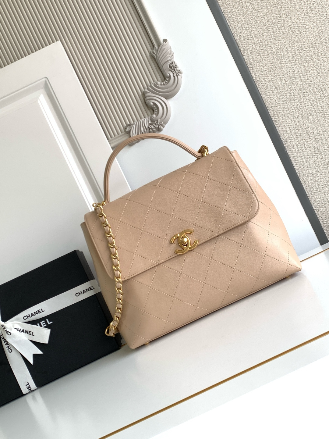 Chanel 25S白金公文口盖包太帅了吧 口盖包太有气场啦有点像公文包哈哈哈、可手提着满满的