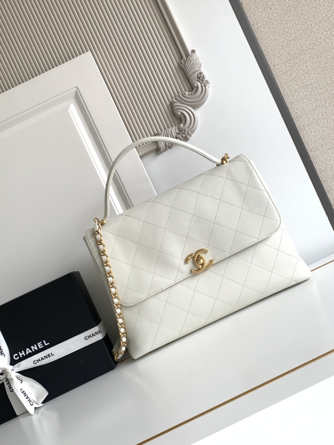 Chanel 25S白金公文口盖包太帅了吧 口盖包太有气场啦有点像公文包哈哈哈、可手提着满满的