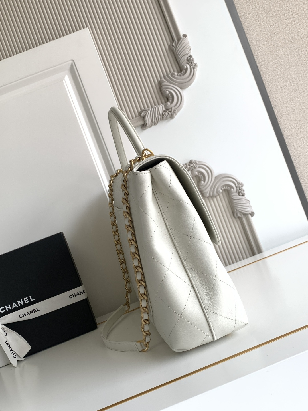 Chanel 25S白金公文口盖包太帅了吧 口盖包太有气场啦有点像公文包哈哈哈、可手提着满满的