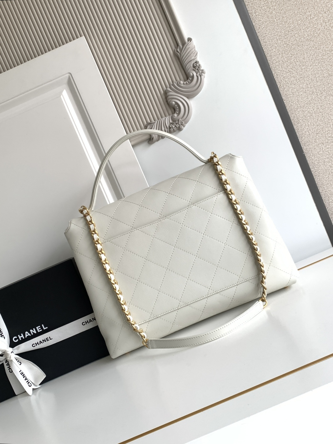 Chanel 25S白金公文口盖包太帅了吧 口盖包太有气场啦有点像公文包哈哈哈、可手提着满满的