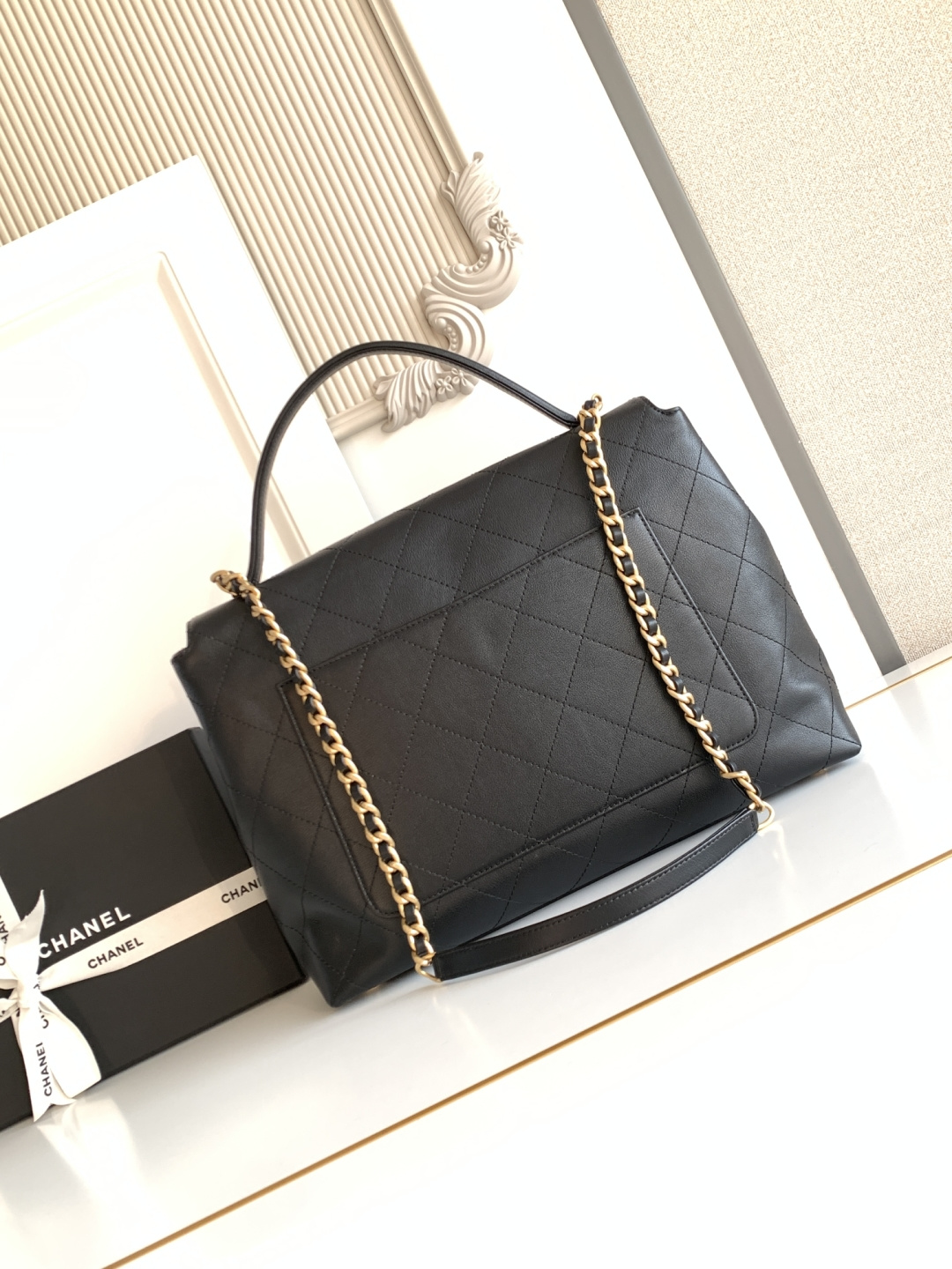 Chanel 25S白金公文口盖包太帅了吧 口盖包太有气场啦有点像公文包哈哈哈、可手提着满满的