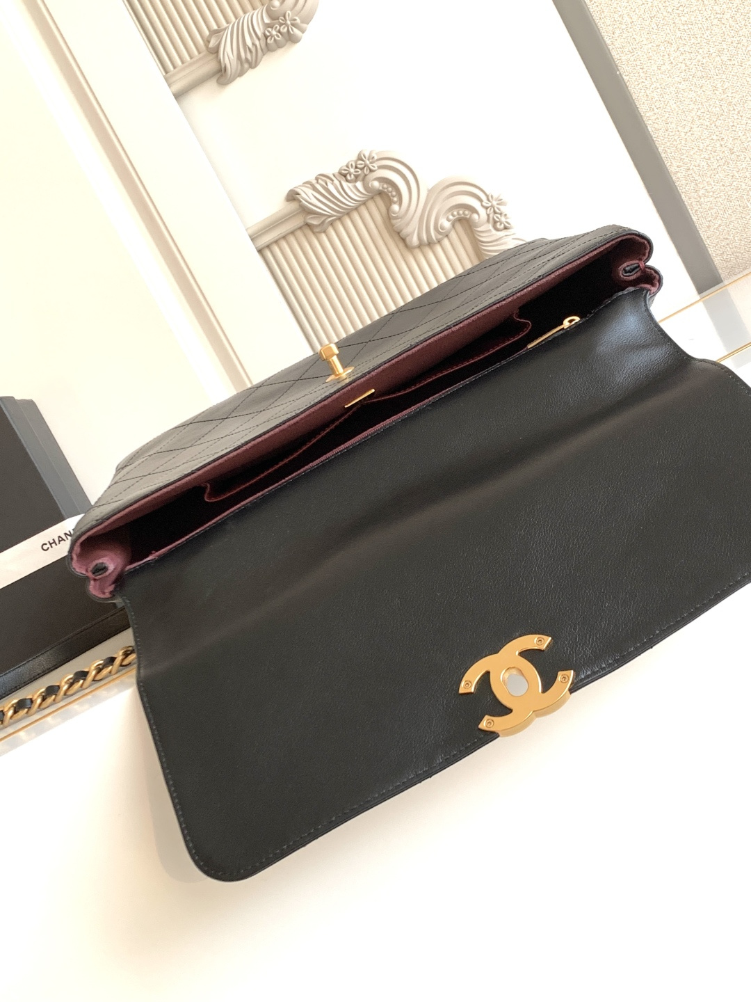Chanel 25S白金公文口盖包太帅了吧 口盖包太有气场啦有点像公文包哈哈哈、可手提着满满的