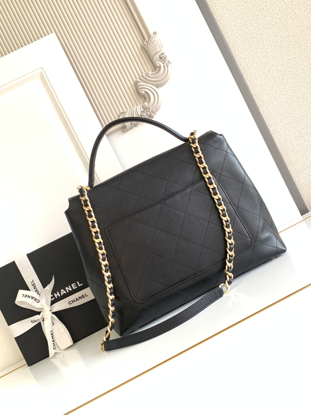 Chanel 25S白金公文口盖包太帅了吧 口盖包太有气场啦有点像公文包哈哈哈、可手提着满满的