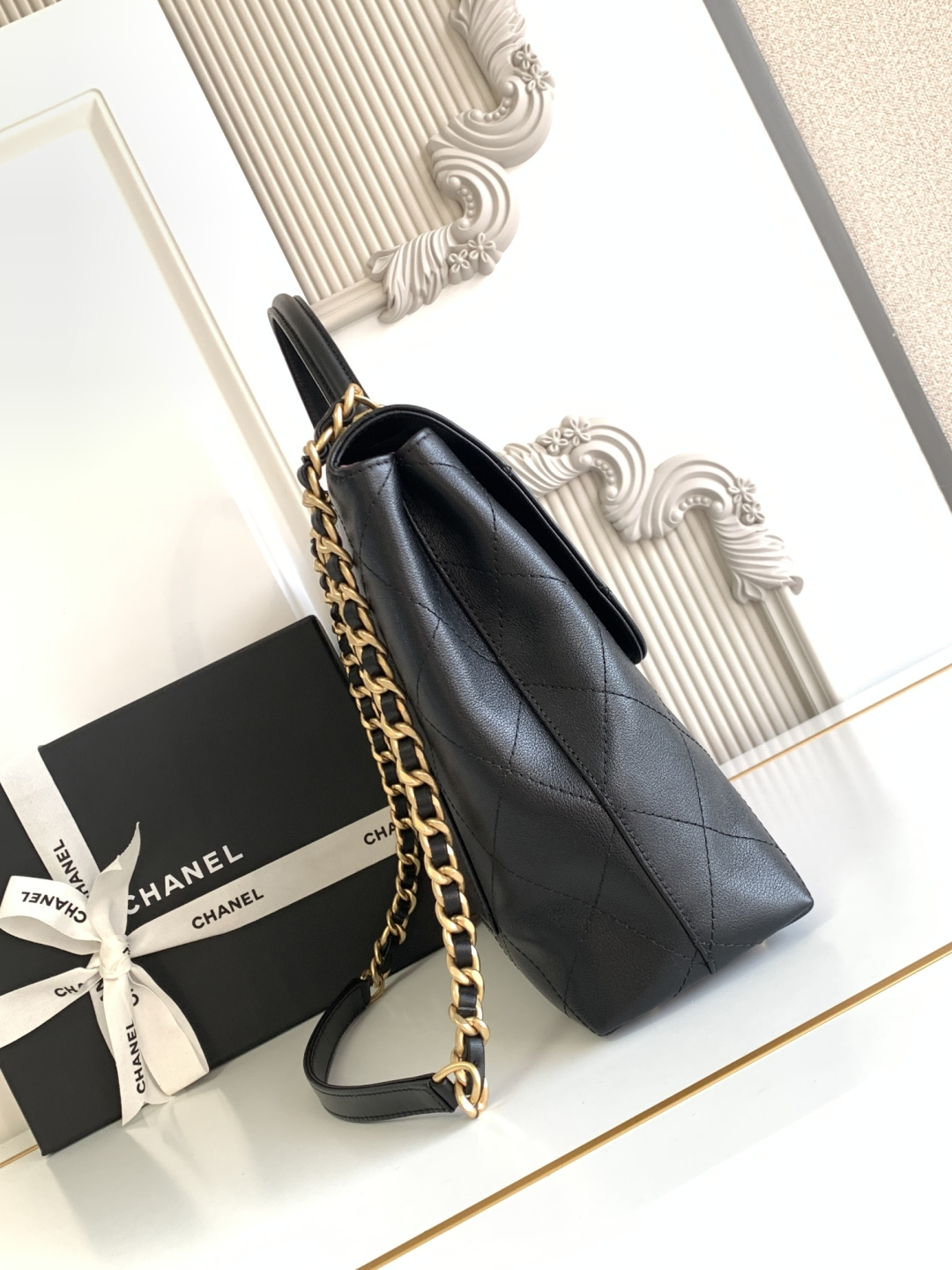 Chanel 25S白金公文口盖包太帅了吧 口盖包太有气场啦有点像公文包哈哈哈、可手提着满满的