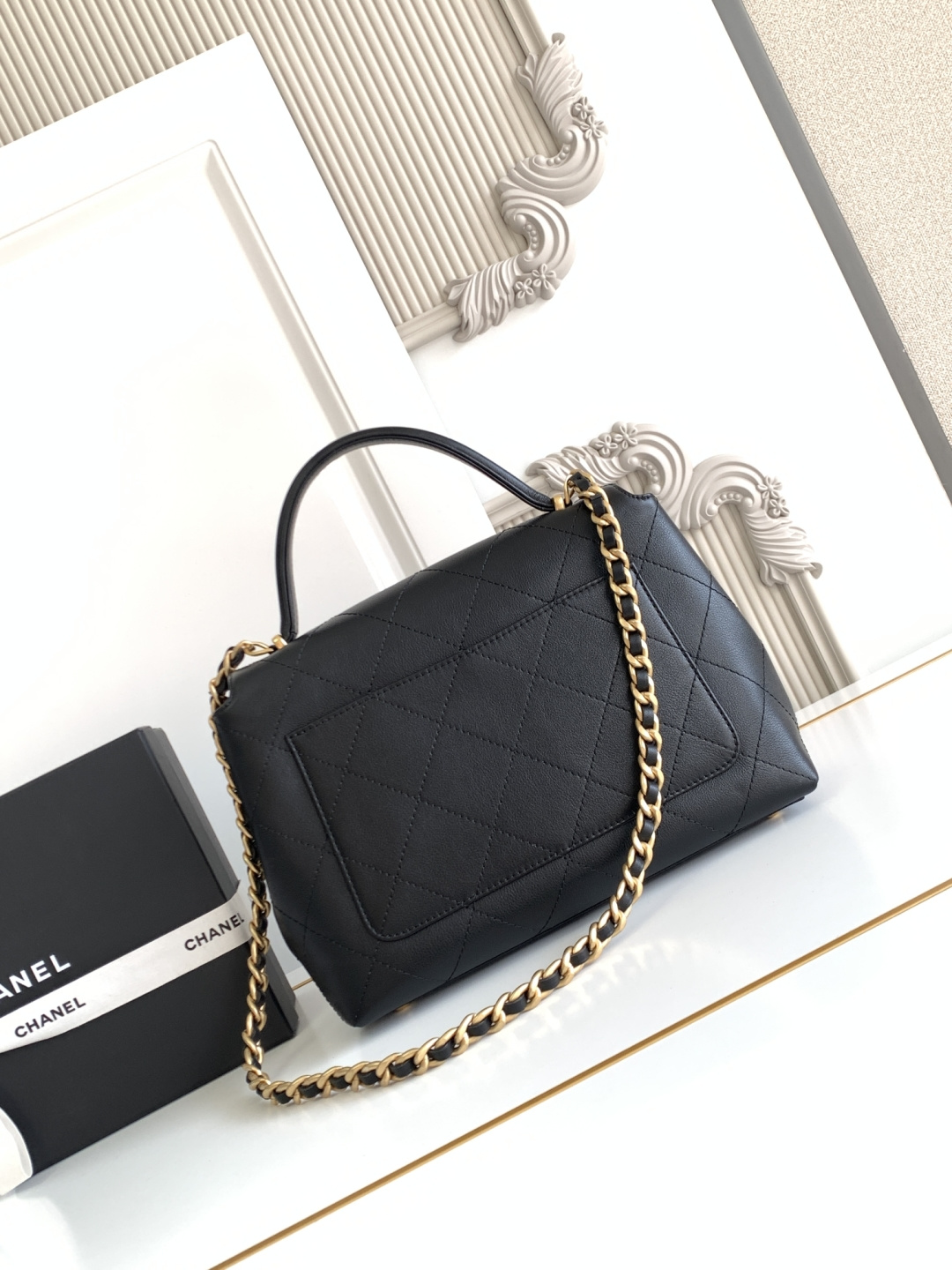 Chanel 25S白金公文口盖包太帅了吧 口盖包太有气场啦有点像公文包哈哈哈、可手提着满满的