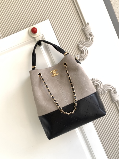 Chanel 25A Series Suede Leather Tote Bag with CC Logo & Gold Chain 1 Chanel 25A Series Suede Leather Tote Bag with CC Logo & Gold Chain